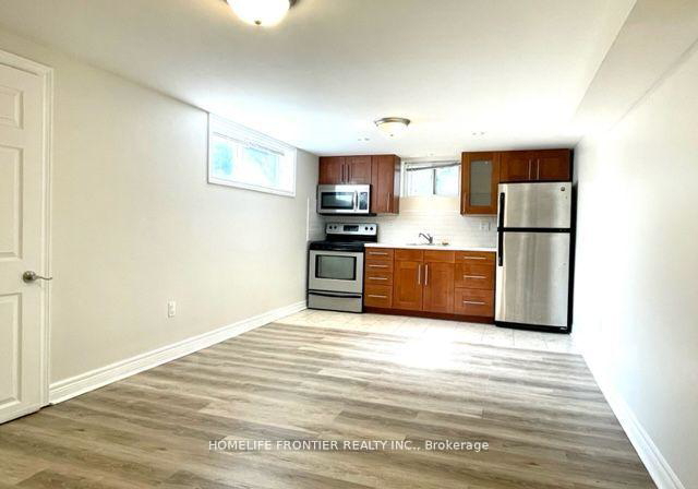 981-davis-drive-newmarket-ontario-n13648994