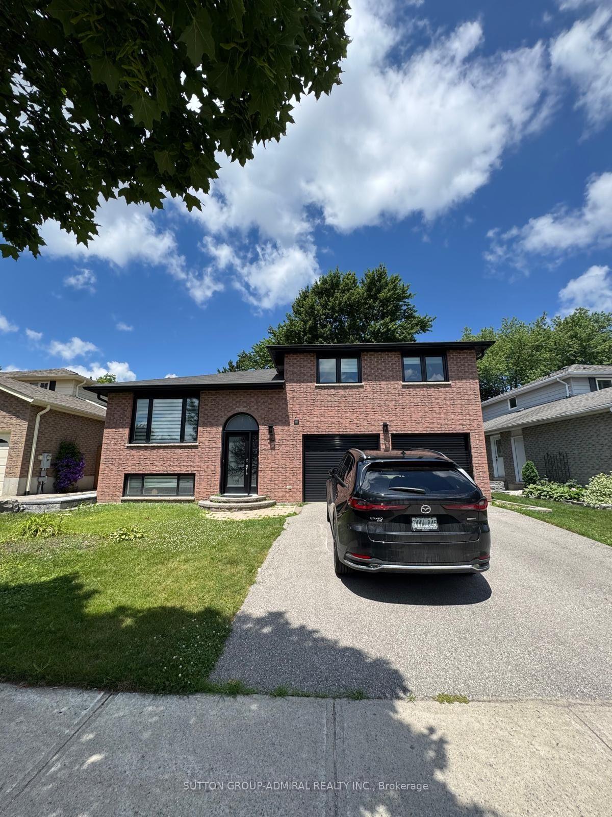 39-crown-crescent-bradford-west-gwillimbury-ontario-n13649904