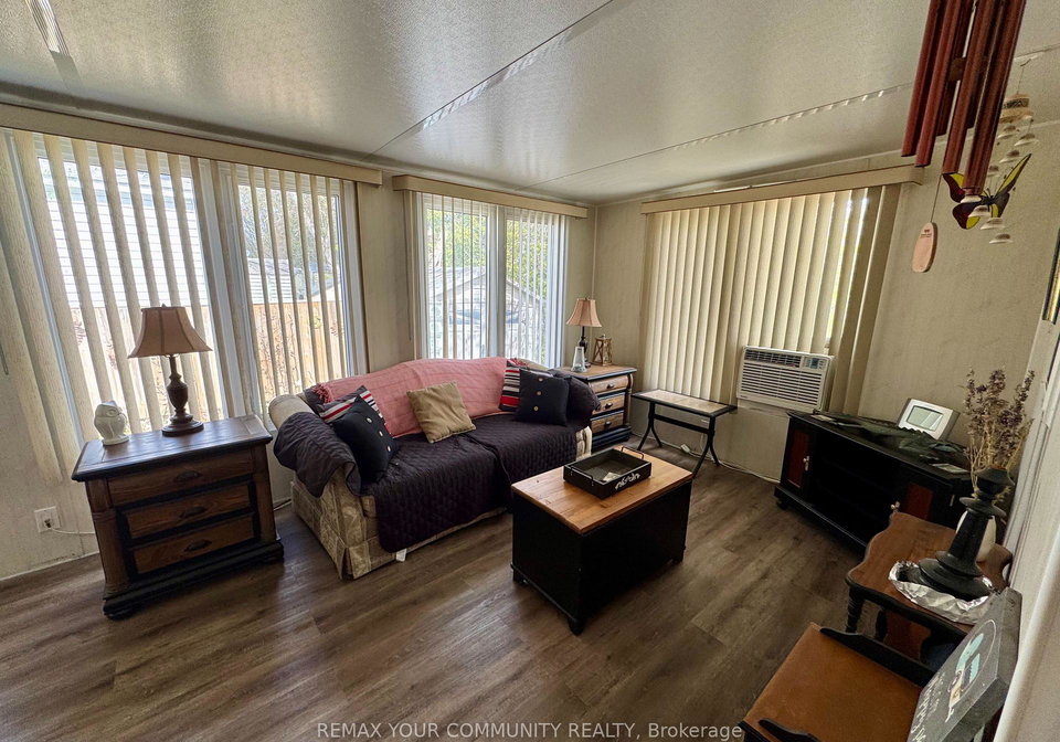 285-crydermans-side-road-georgina-ontario-n13649922