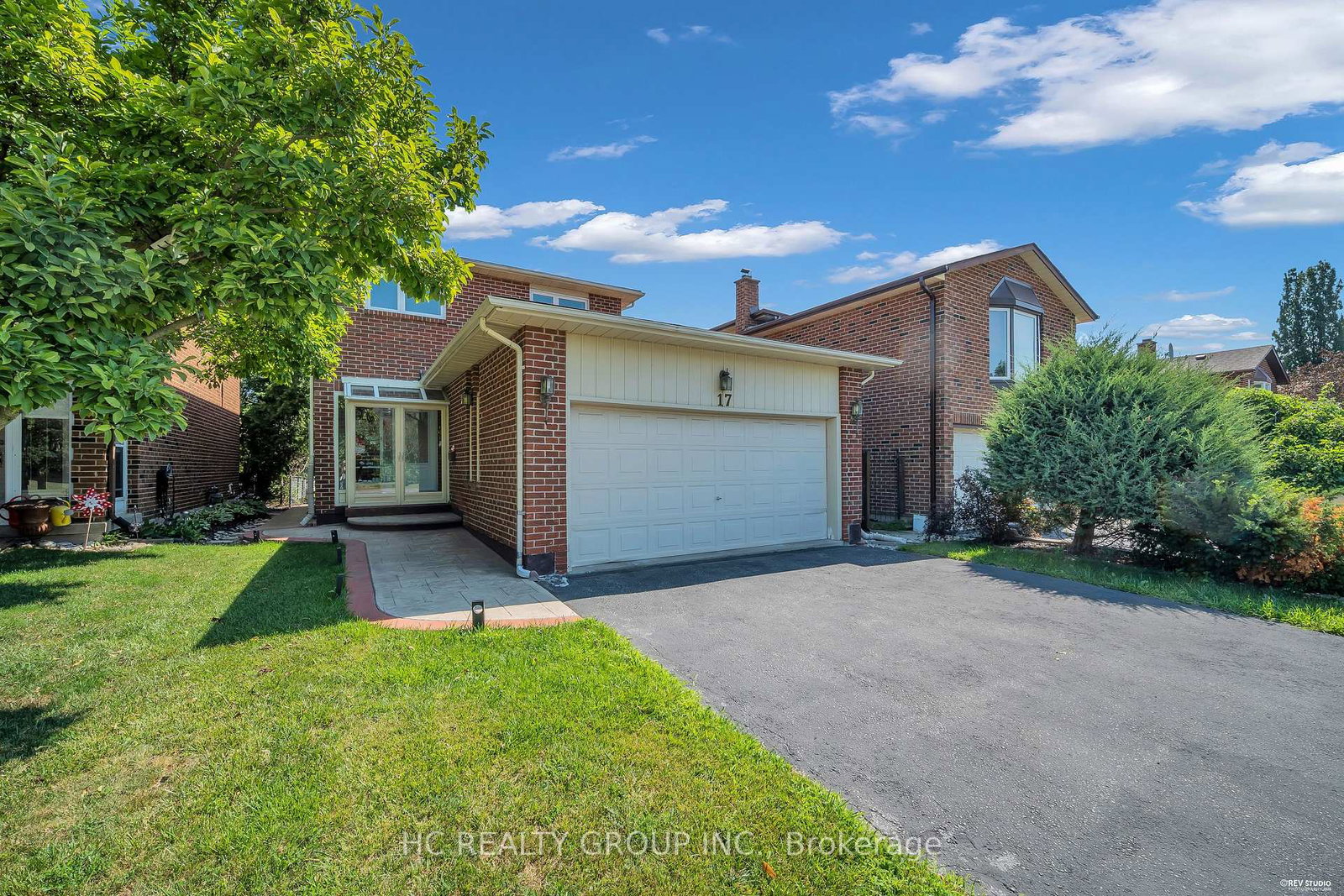 17-pugsley-avenue-richmond-hill-ontario-n13649926