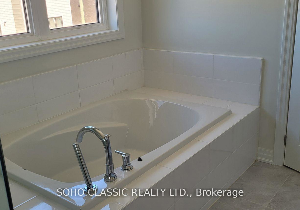 19-connell-drive-georgina-ontario-n13650594