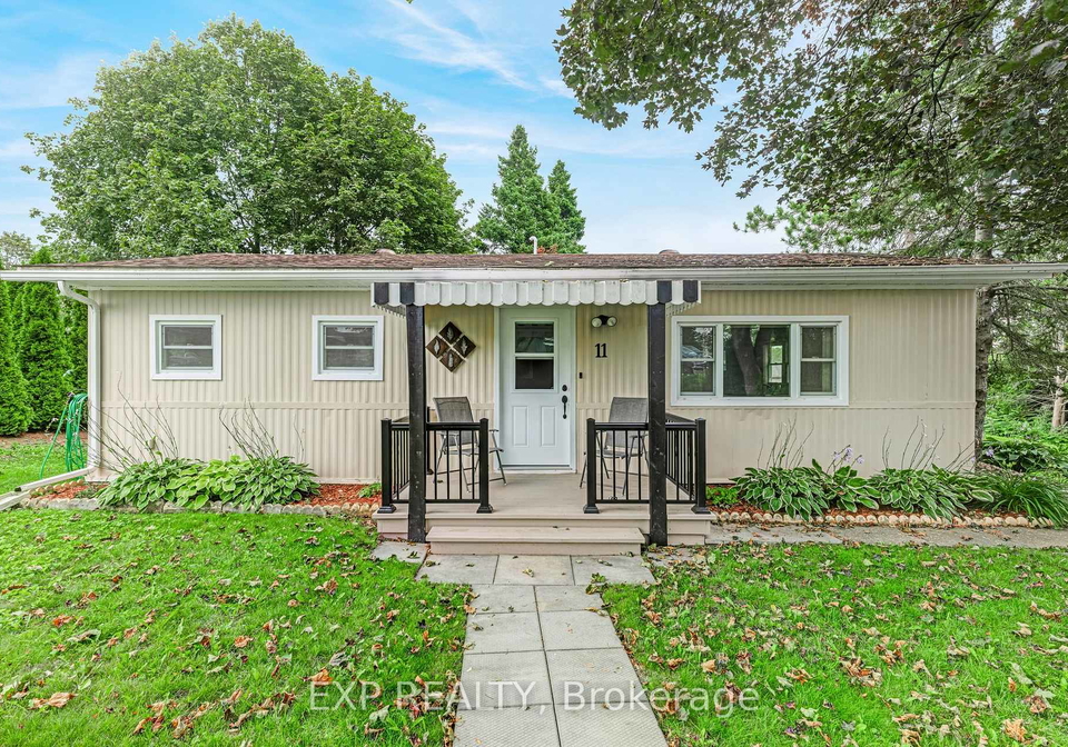 11-hawthorne-drive-innisfil-ontario-n13650870