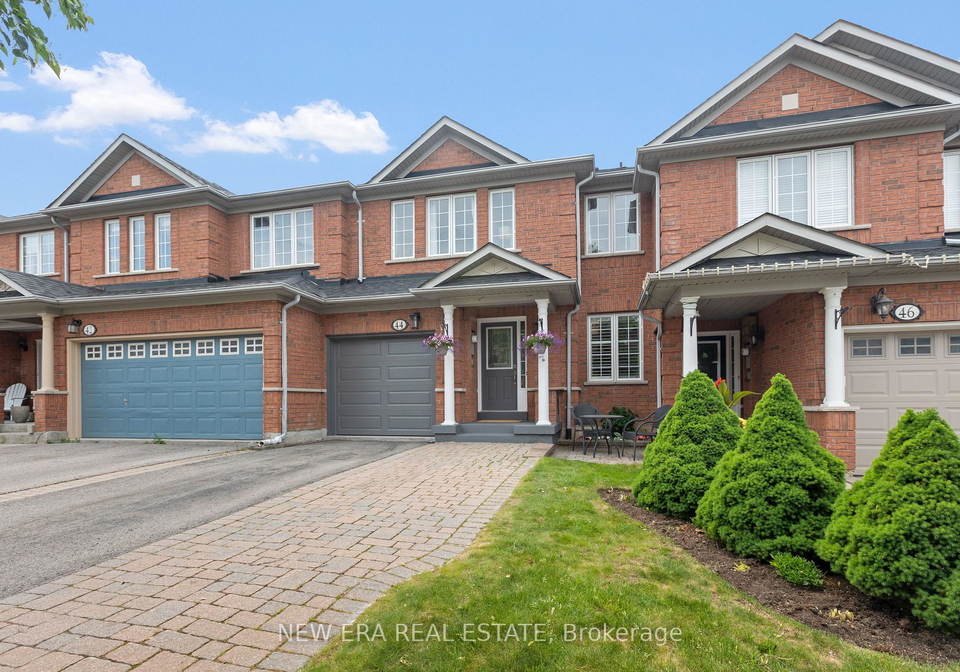44-millcliff-circle-aurora-ontario-n13651070