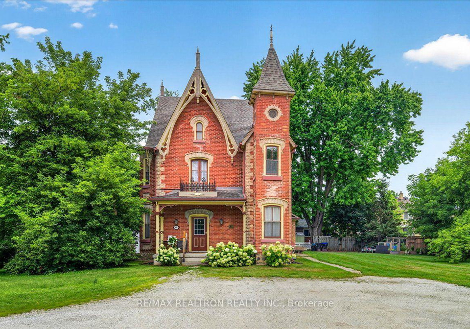 100-victoria-street-e-new-tecumseth-ontario-n13651082
