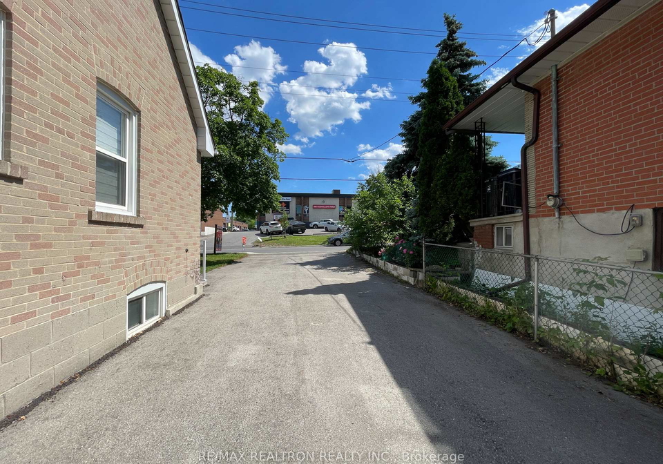 52-glen-cameron-road-markham-ontario-n13651132