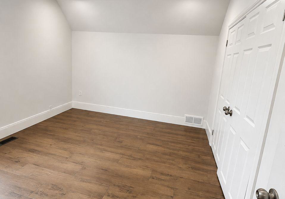 96-gurnett-street-aurora-ontario-n13651384