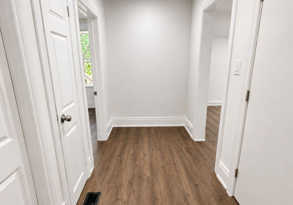 96-gurnett-street-aurora-ontario-n13651384