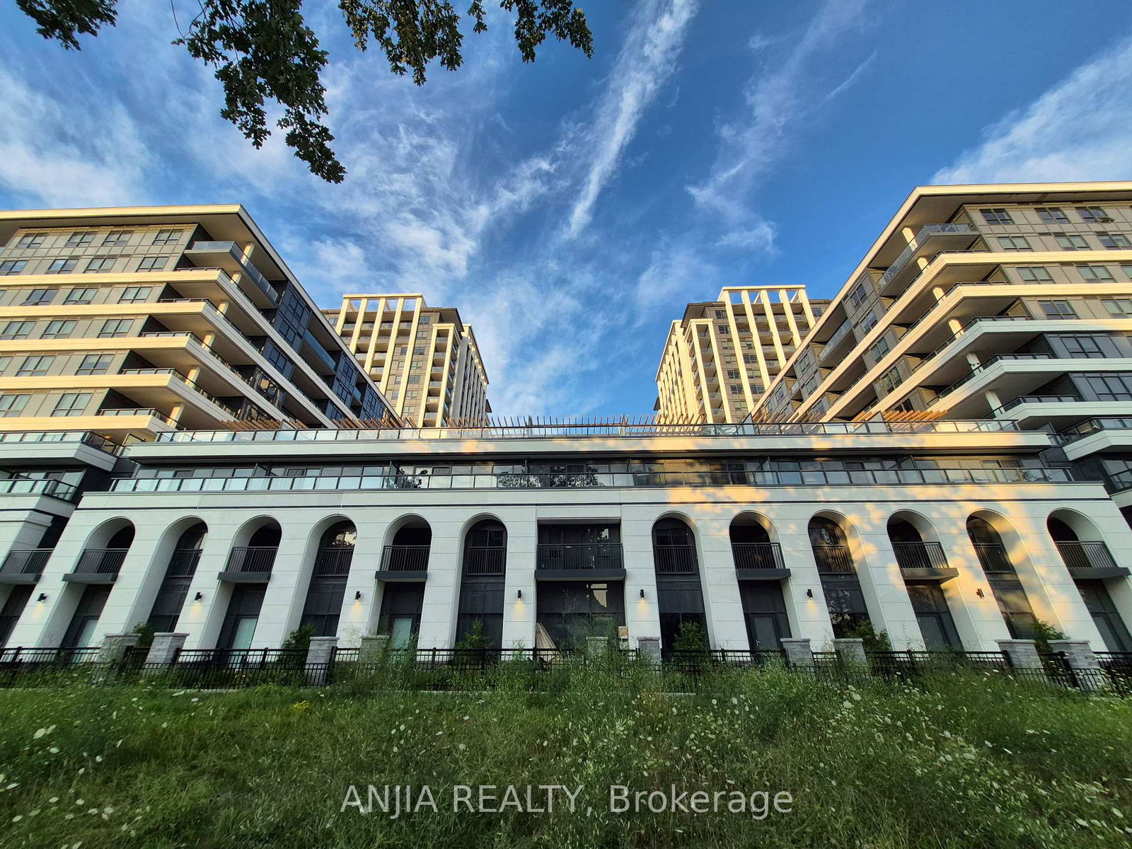 8-cedarland-drive-markham-ontario-n13651702