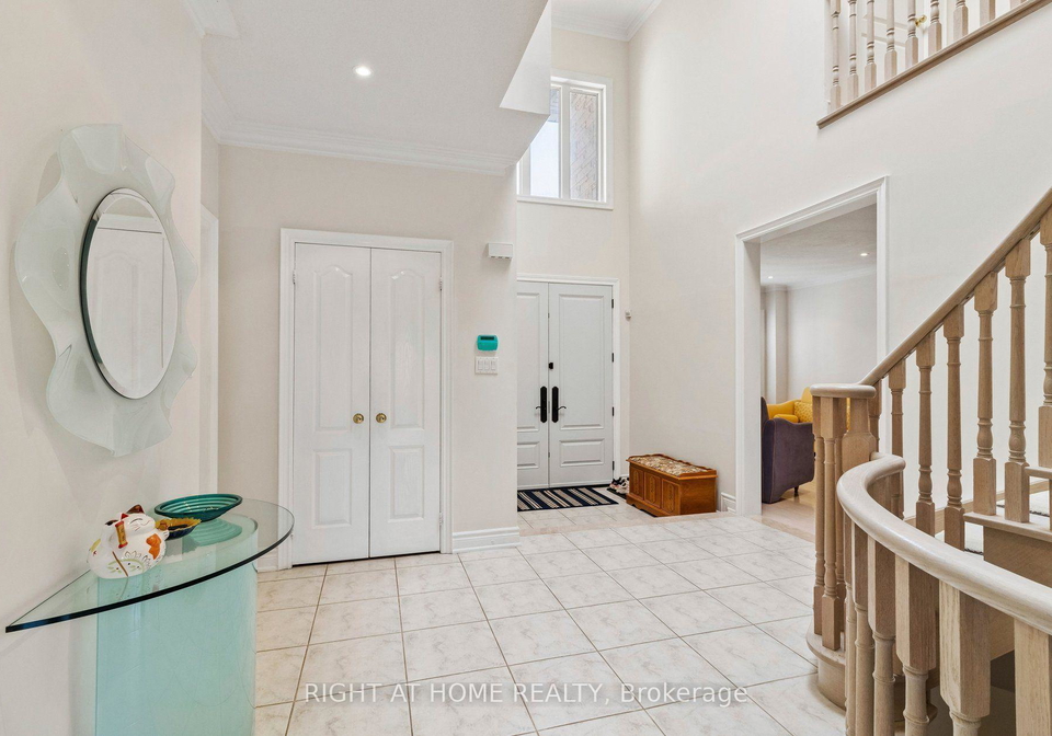 35-palace-court-richmond-hill-ontario-n13652072
