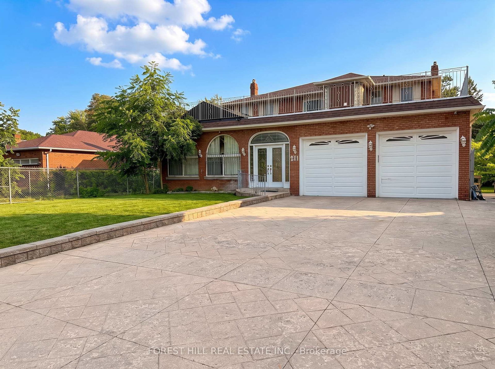 211-carrville-road-richmond-hill-ontario-n13652404