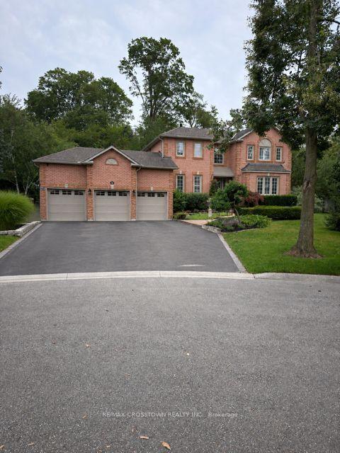 71-treegrove-circle-aurora-ontario-n13653212