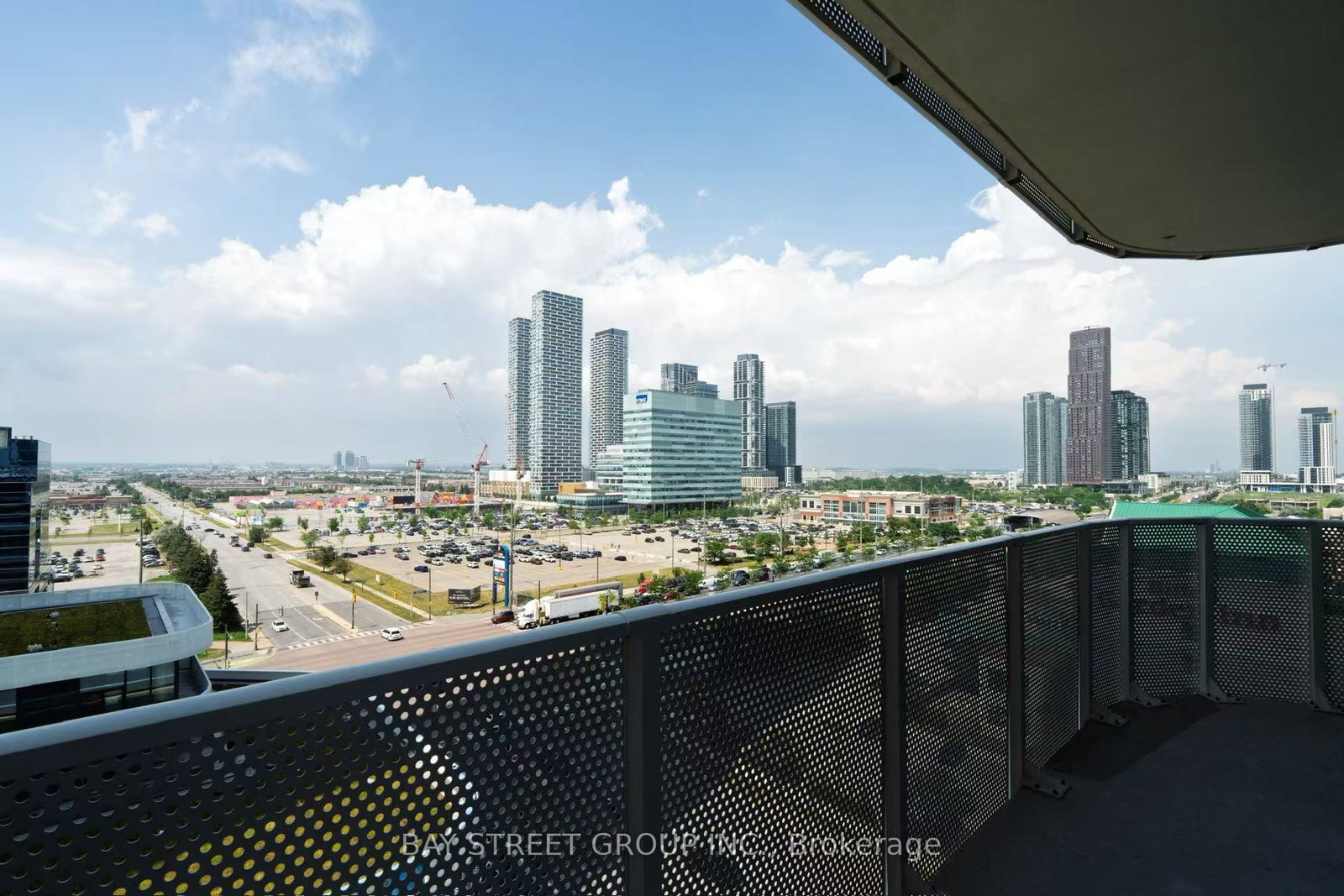 28-interchange-way-vaughan-ontario-n13653378
