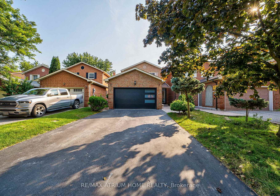61-trothen-circle-markham-ontario-n13653446