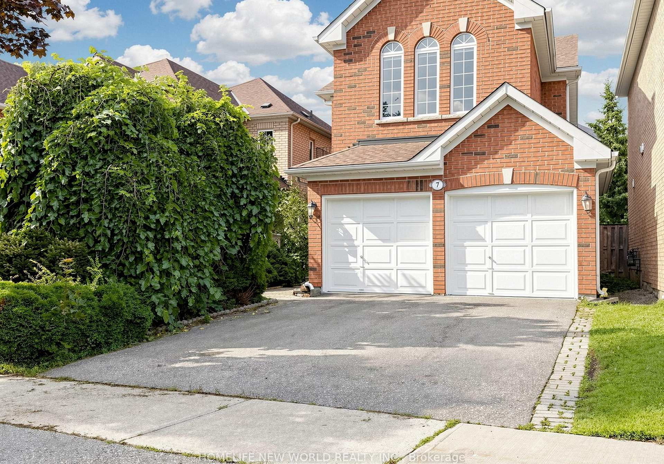 7-monaco-crescent-richmond-hill-ontario-n13653456