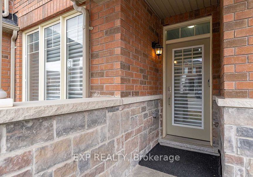 6-frederick-pearson-street-east-gwillimbury-ontario-n13653468