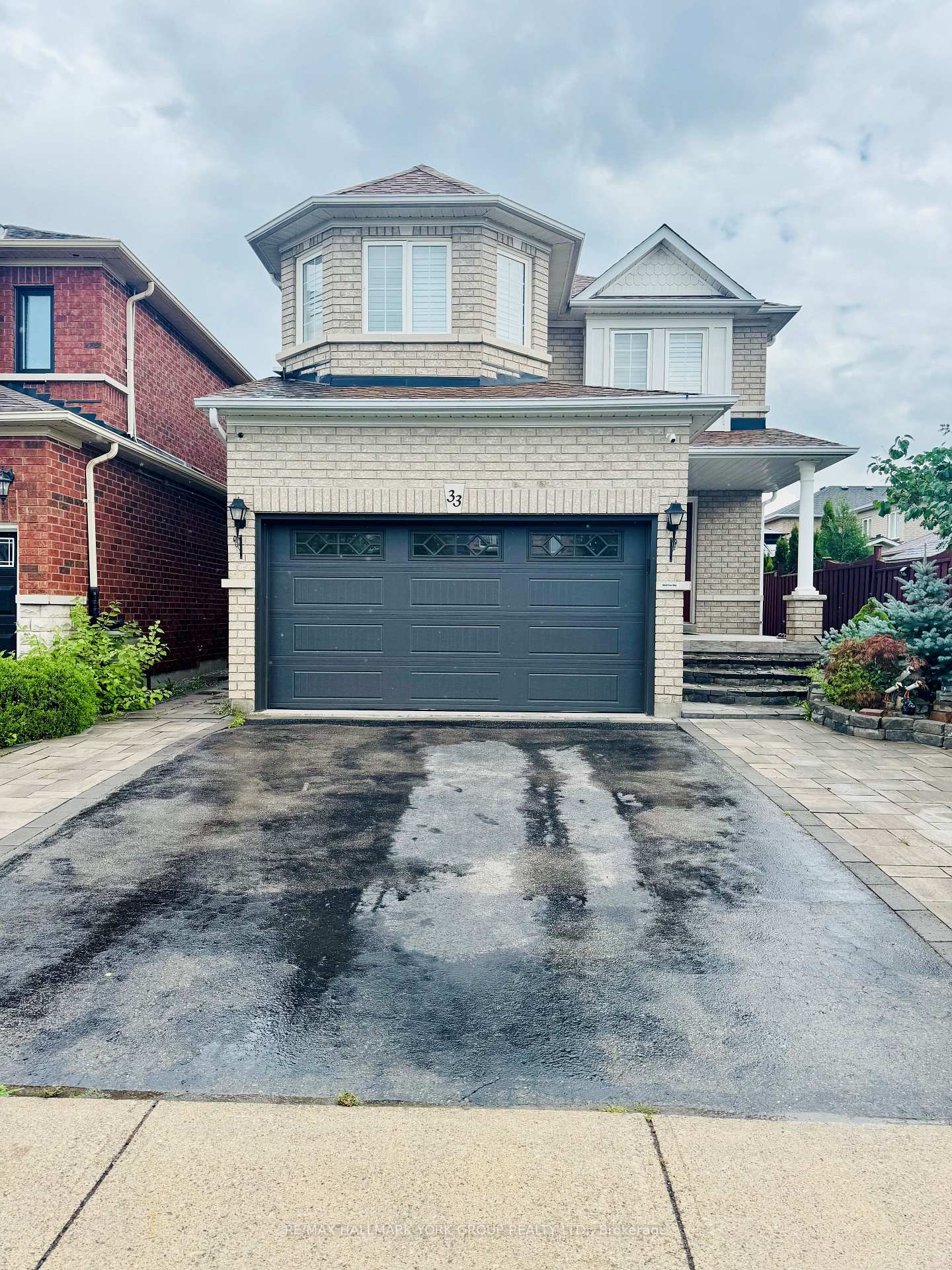 33-deerwood-crescent-richmond-hill-ontario-n13654294
