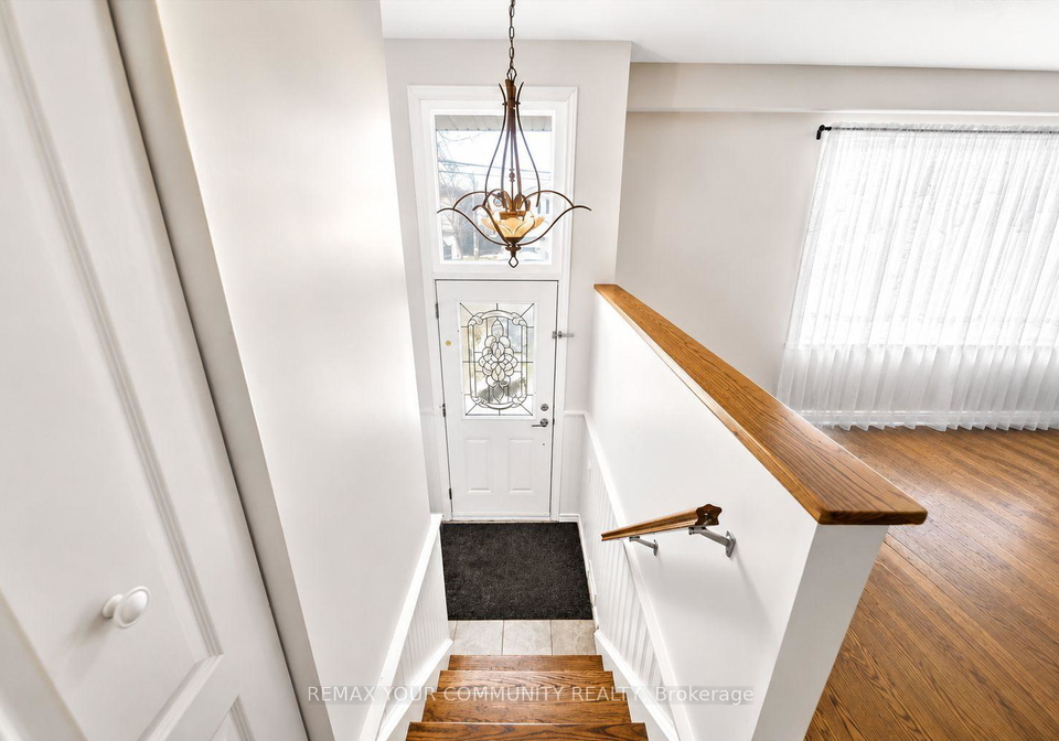 376-agar-avenue-bradford-west-gwillimbury-ontario-n13654306