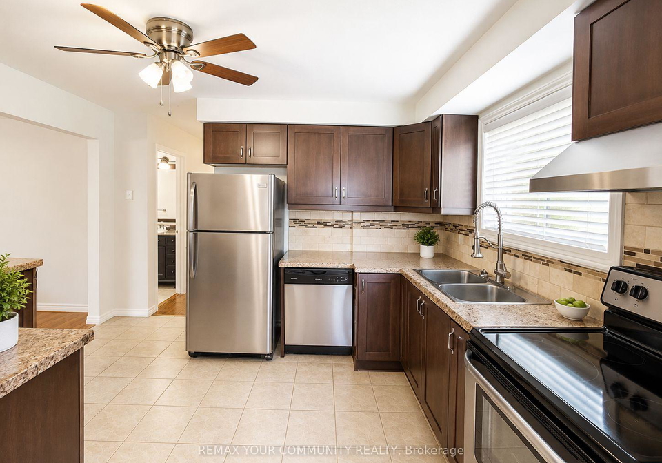376-agar-avenue-bradford-west-gwillimbury-ontario-n13654306