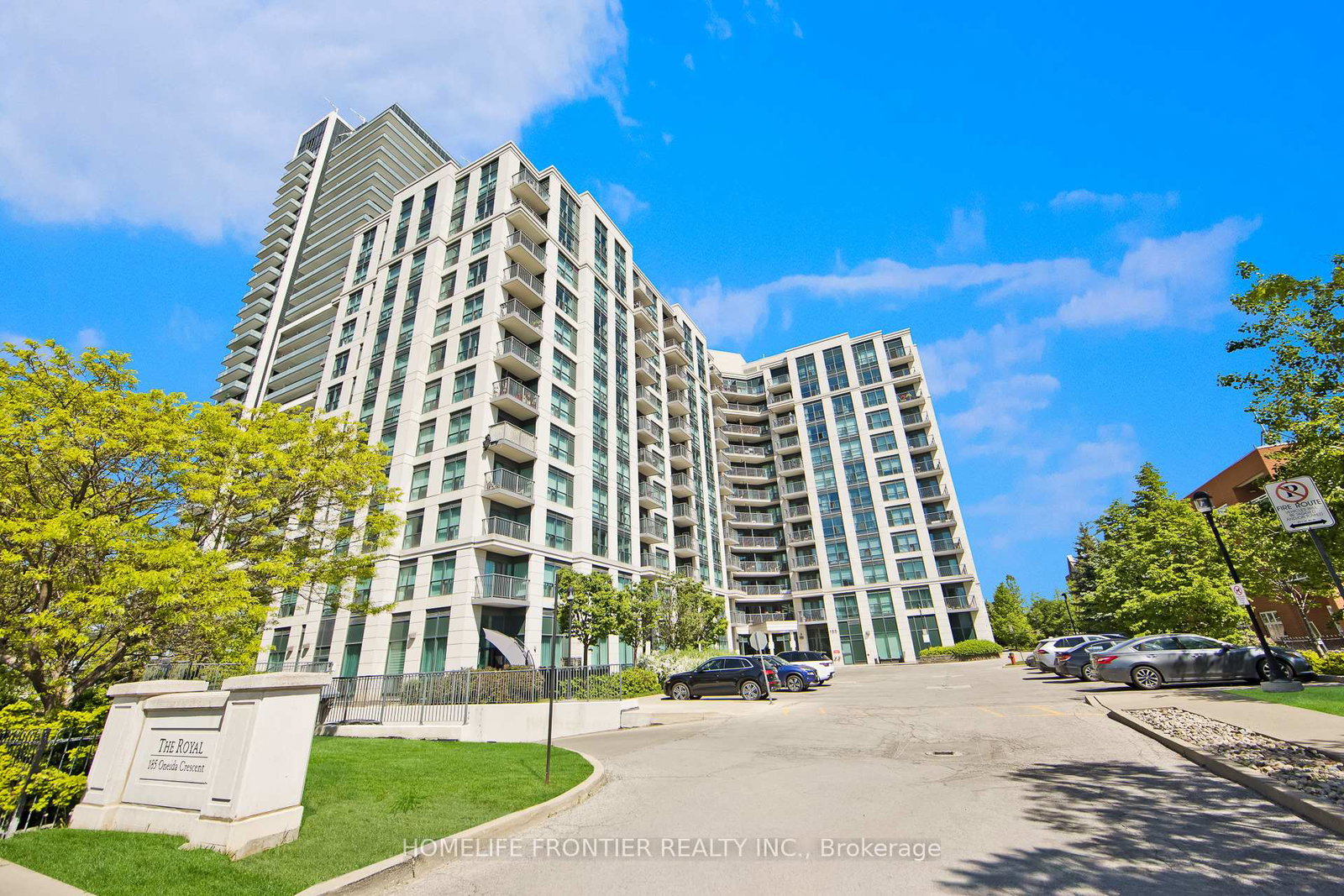 185-oneida-crescent-richmond-hill-ontario-n13654376