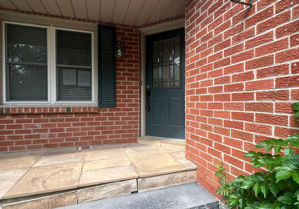 51-moorcrest-drive-aurora-ontario-n13654598