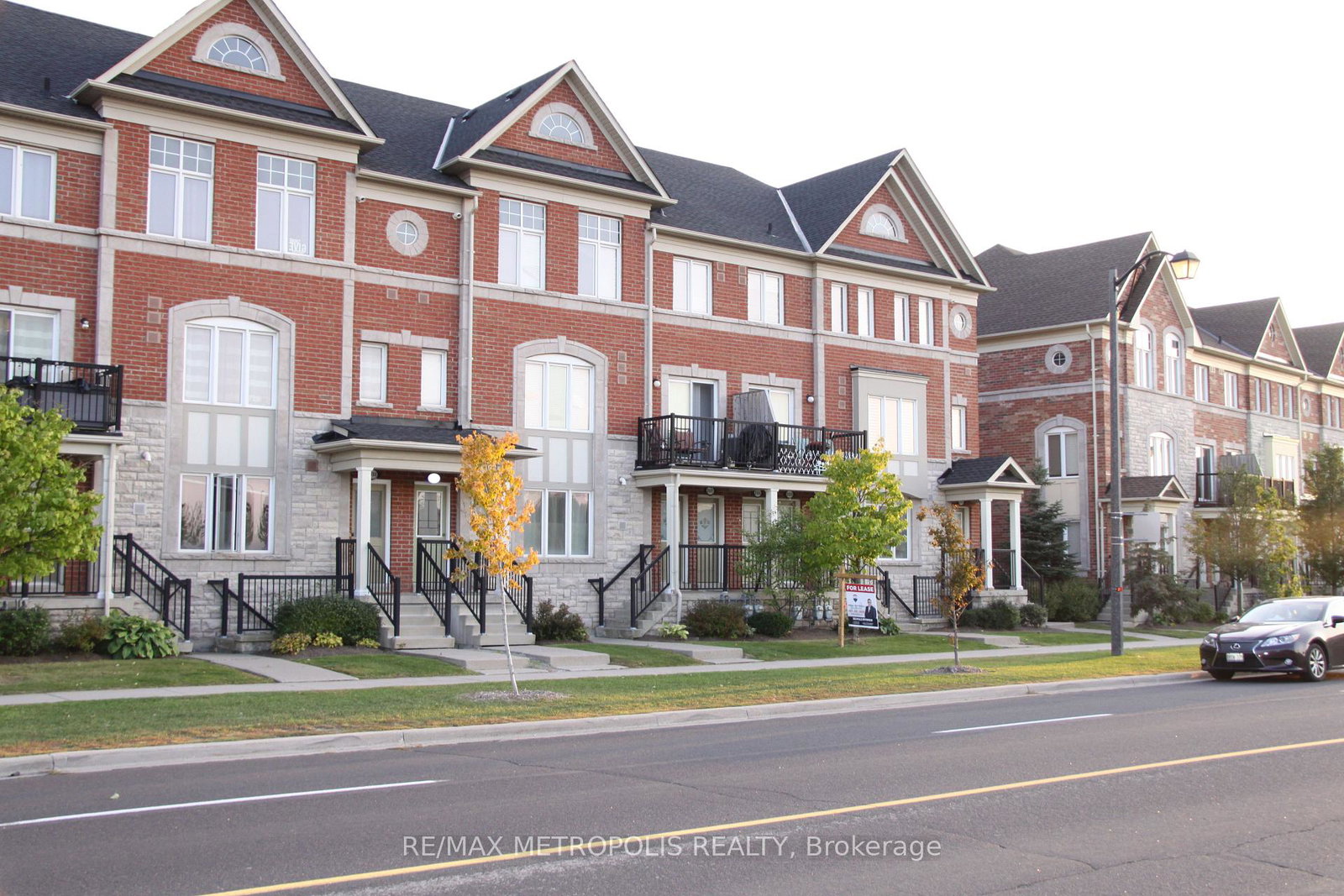 2127-bur-oak-avenue-markham-ontario-n13654658