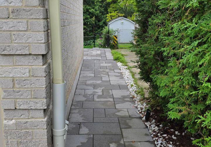 385-erin-trail-newmarket-ontario-n13654682