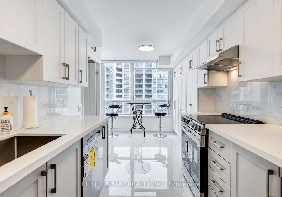 9015-leslie-street-richmond-hill-ontario-n13654816