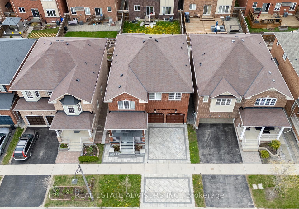 556-forsyth-farm-drive-whitchurch-stouffville-ontario-n13655004