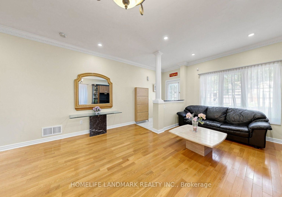 220-williamson-road-markham-ontario-n13655036