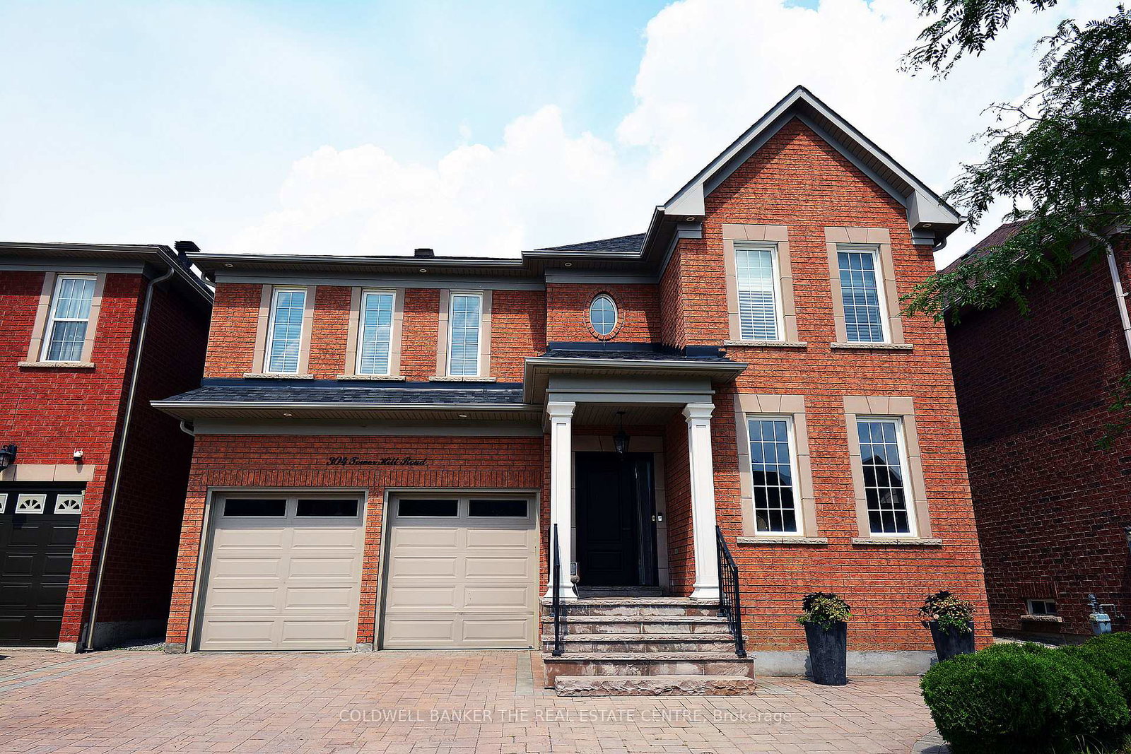 304-tower-hill-road-richmond-hill-ontario-n13655166