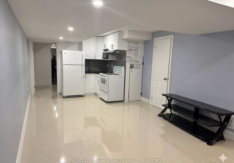 42-mohandas-drive-markham-ontario-n13655334