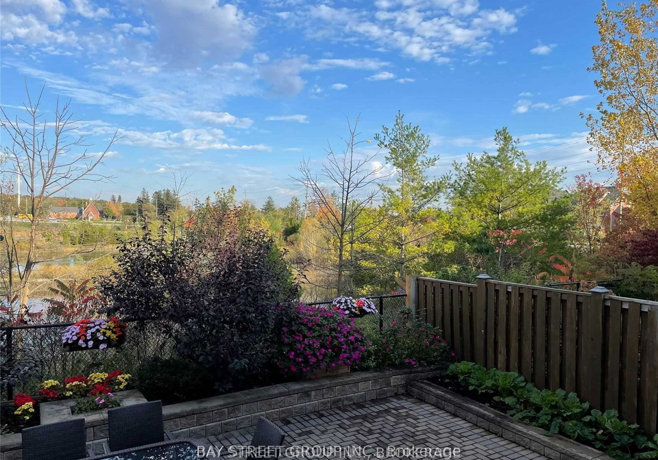 56-albright-lower-court-richmond-hill-ontario-n13655396
