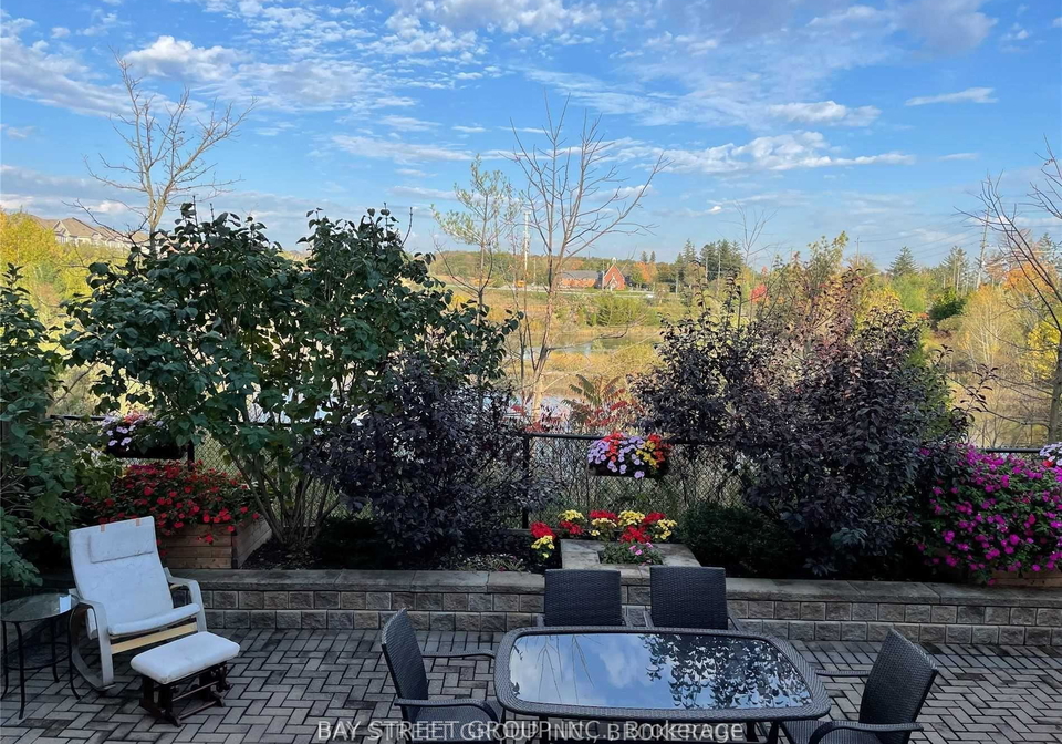56-albright-lower-court-richmond-hill-ontario-n13655396