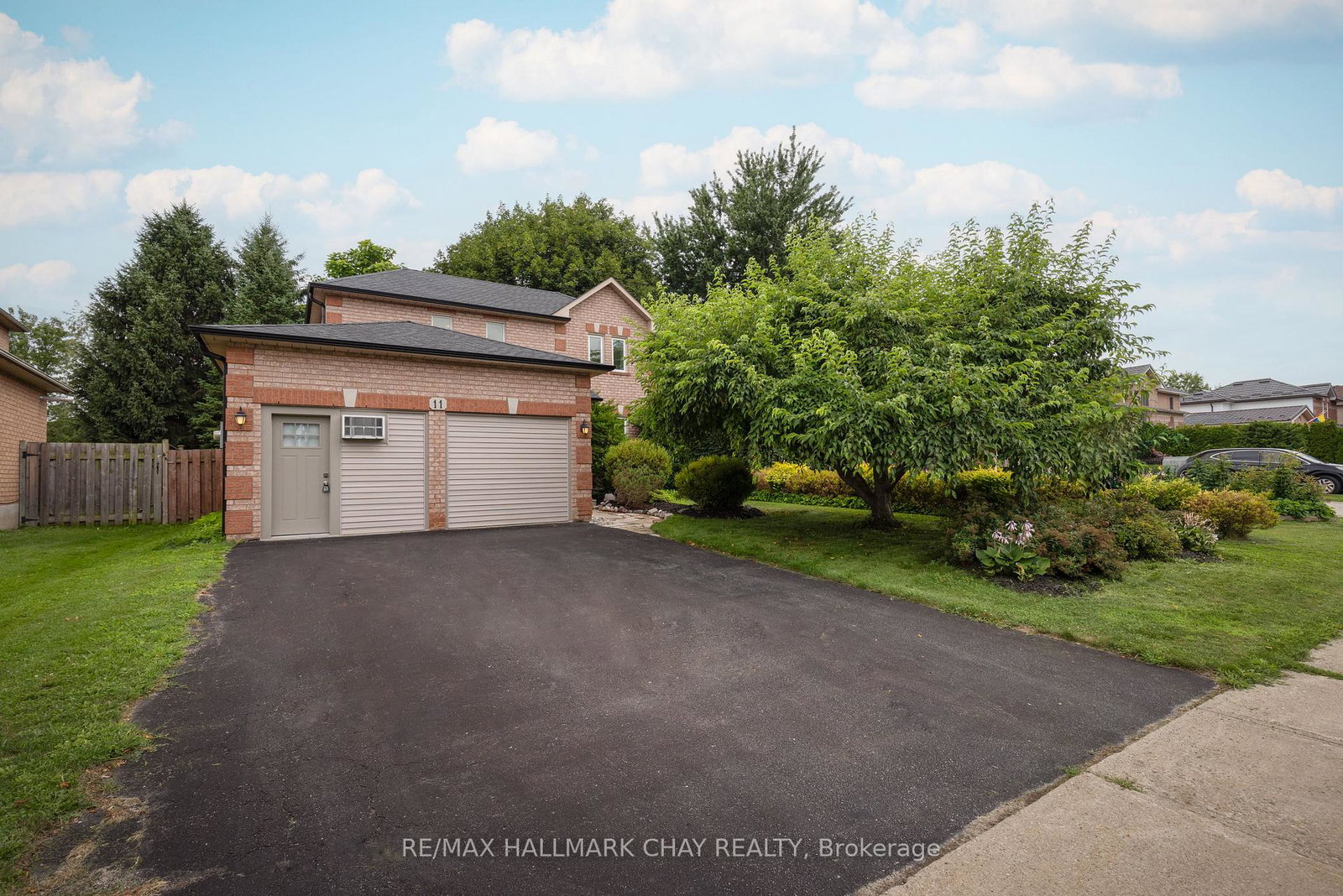 11-dugdale-avenue-new-tecumseth-ontario-n13655452