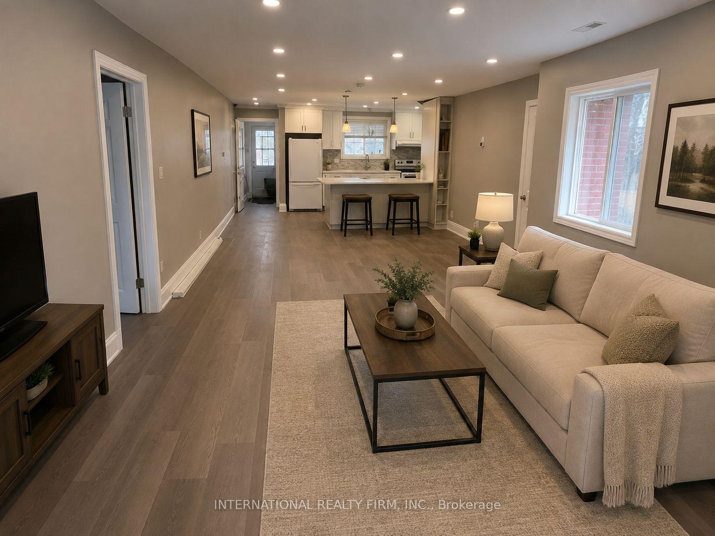 73-murray-drive-s-aurora-ontario-n13655512