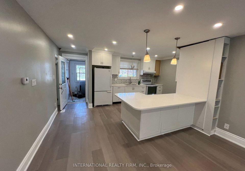 73-murray-drive-aurora-ontario-n13655578