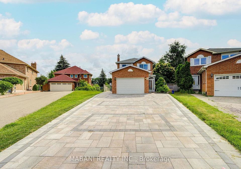 38-marchwood-crescent-richmond-hill-ontario-n13656106