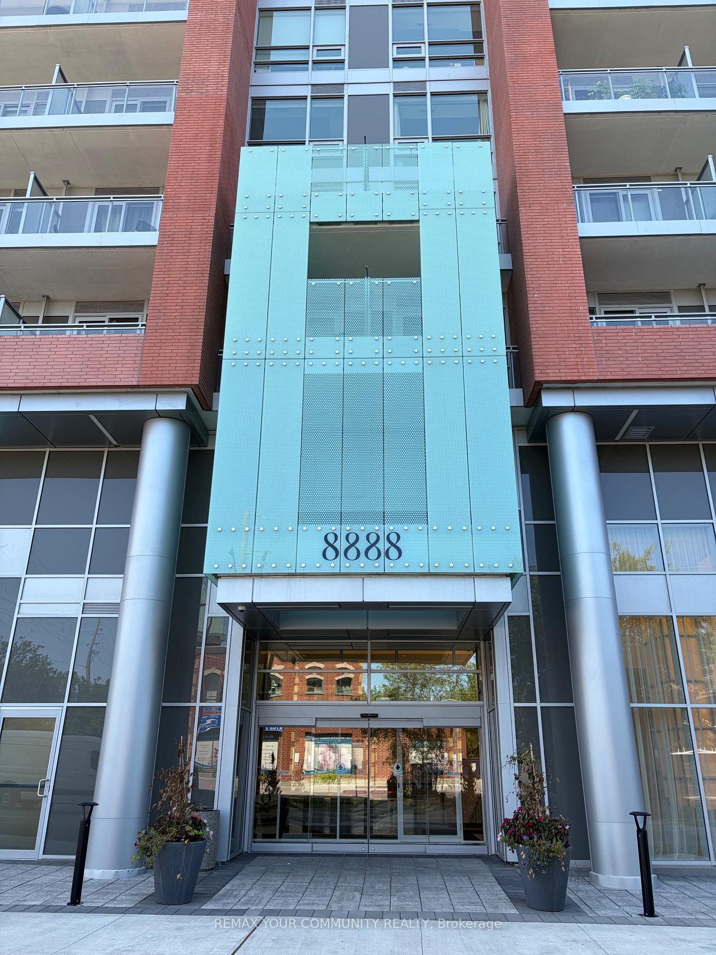 8888-yonge-street-n-richmond-hill-ontario-n13656170