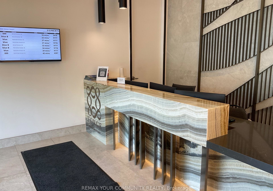 8888-yonge-street-n-richmond-hill-ontario-n13656170
