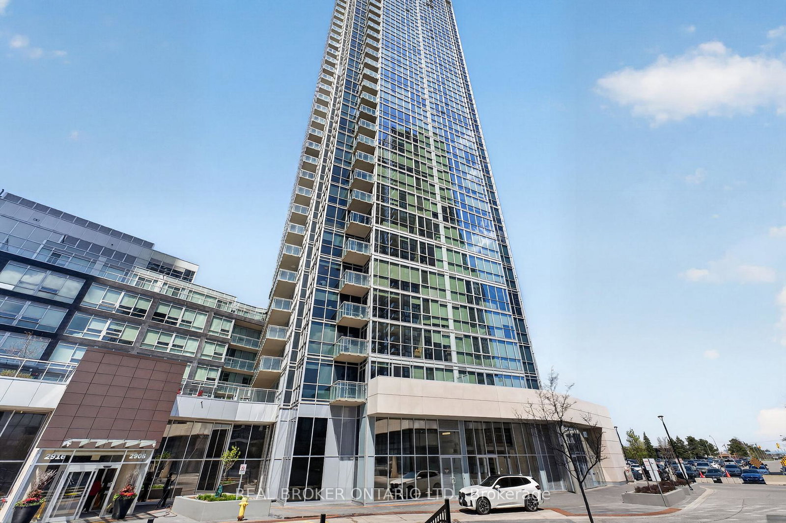 2908-highway-7-avenue-vaughan-ontario-n13656456