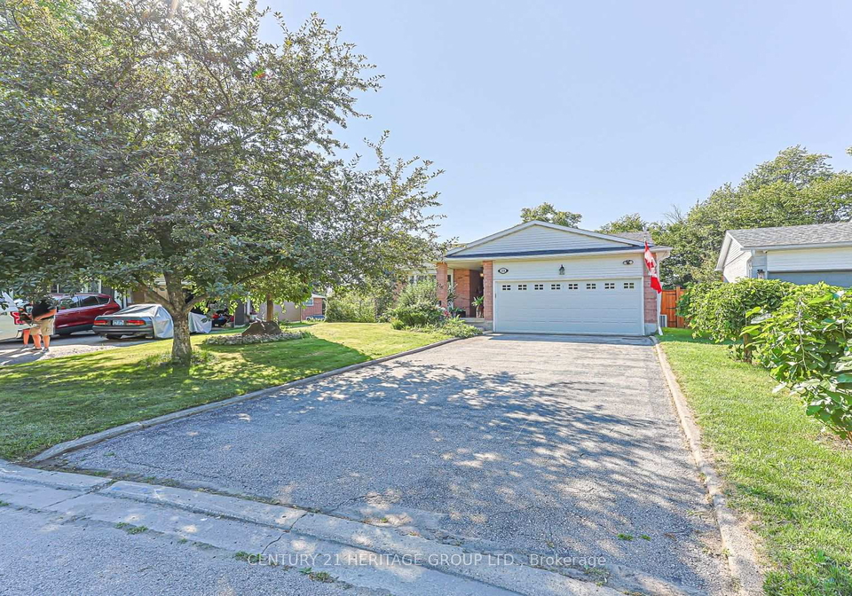 326-darlington-crescent-newmarket-ontario-n13656486