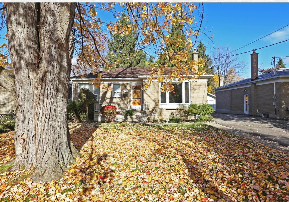 76-rockport-crescent-richmond-hill-ontario-n13656652