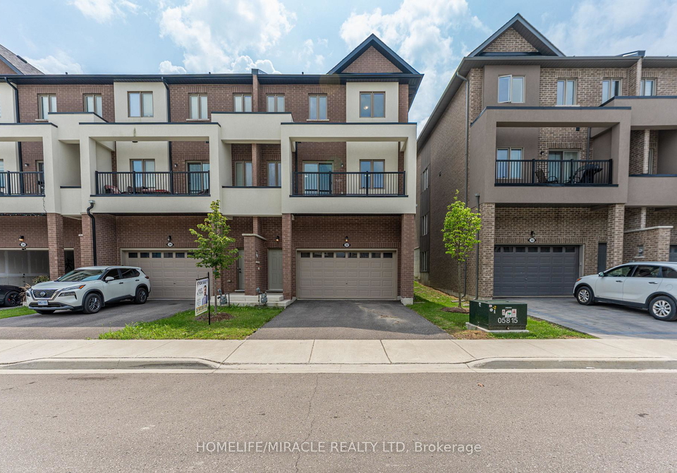 32-alan-williams-trail-uxbridge-ontario-n13657572