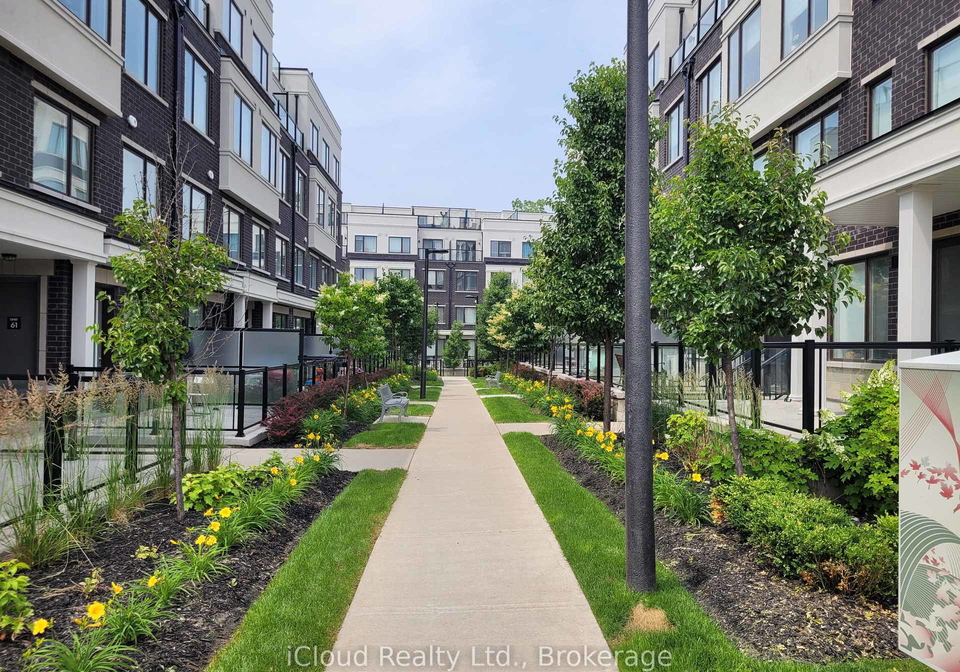 300-alex-gardner-circle-aurora-ontario-n13658022