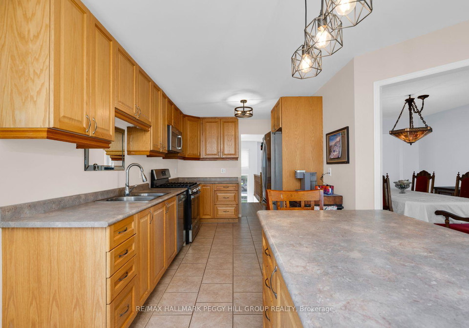 31-edenbridge-drive-essa-ontario-n13658058