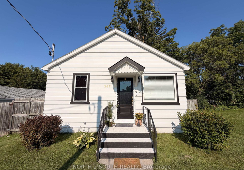 247-muriel-street-newmarket-ontario-n13658708