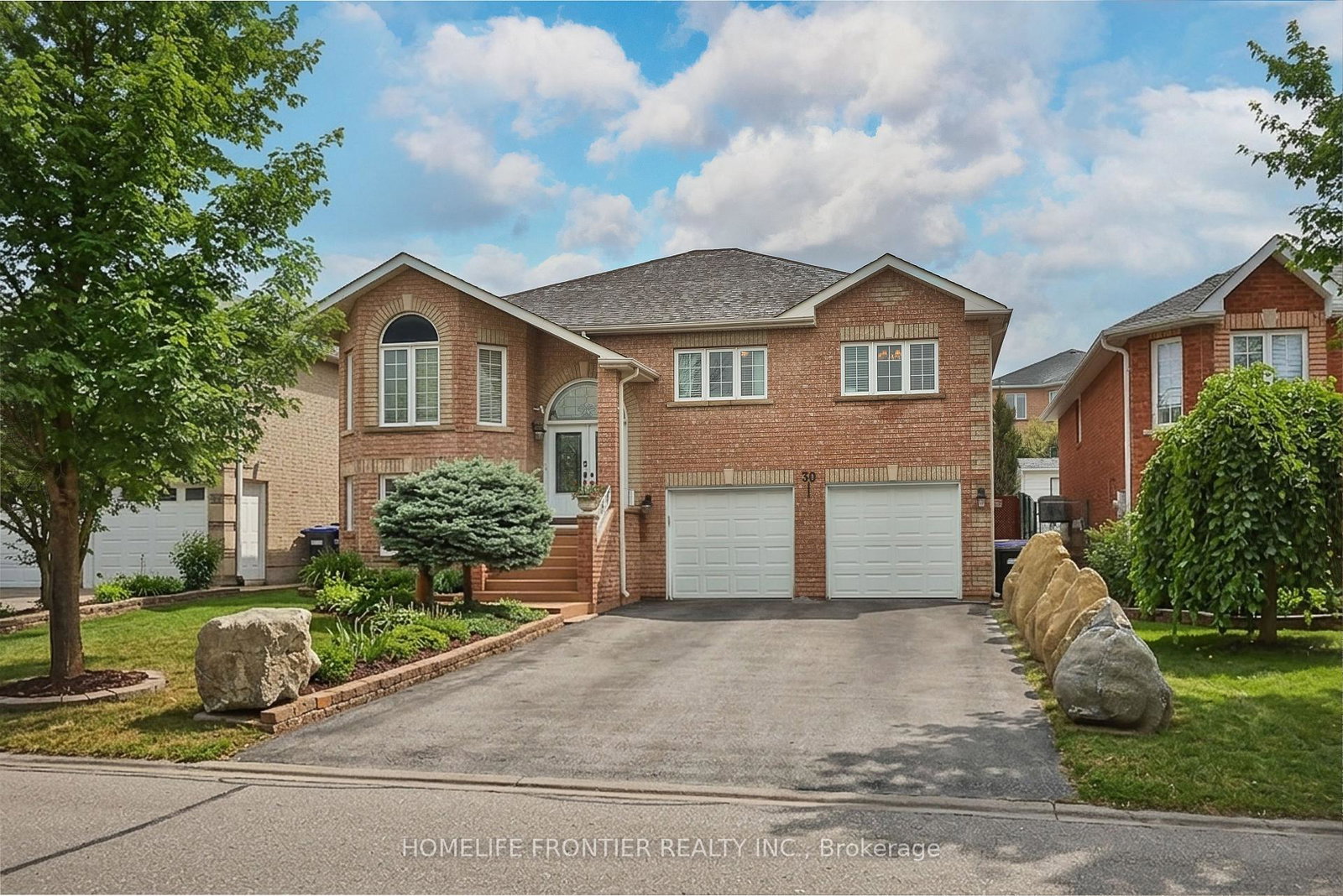 30-saint-avenue-bradford-west-gwillimbury-ontario-n13658774