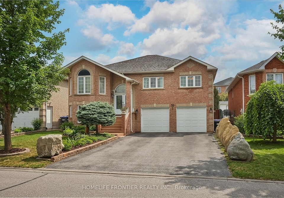 30-saint-avenue-bradford-west-gwillimbury-ontario-n13658774