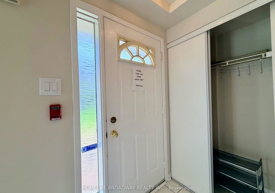 18-clark-avenue-w-vaughan-ontario-n13658894
