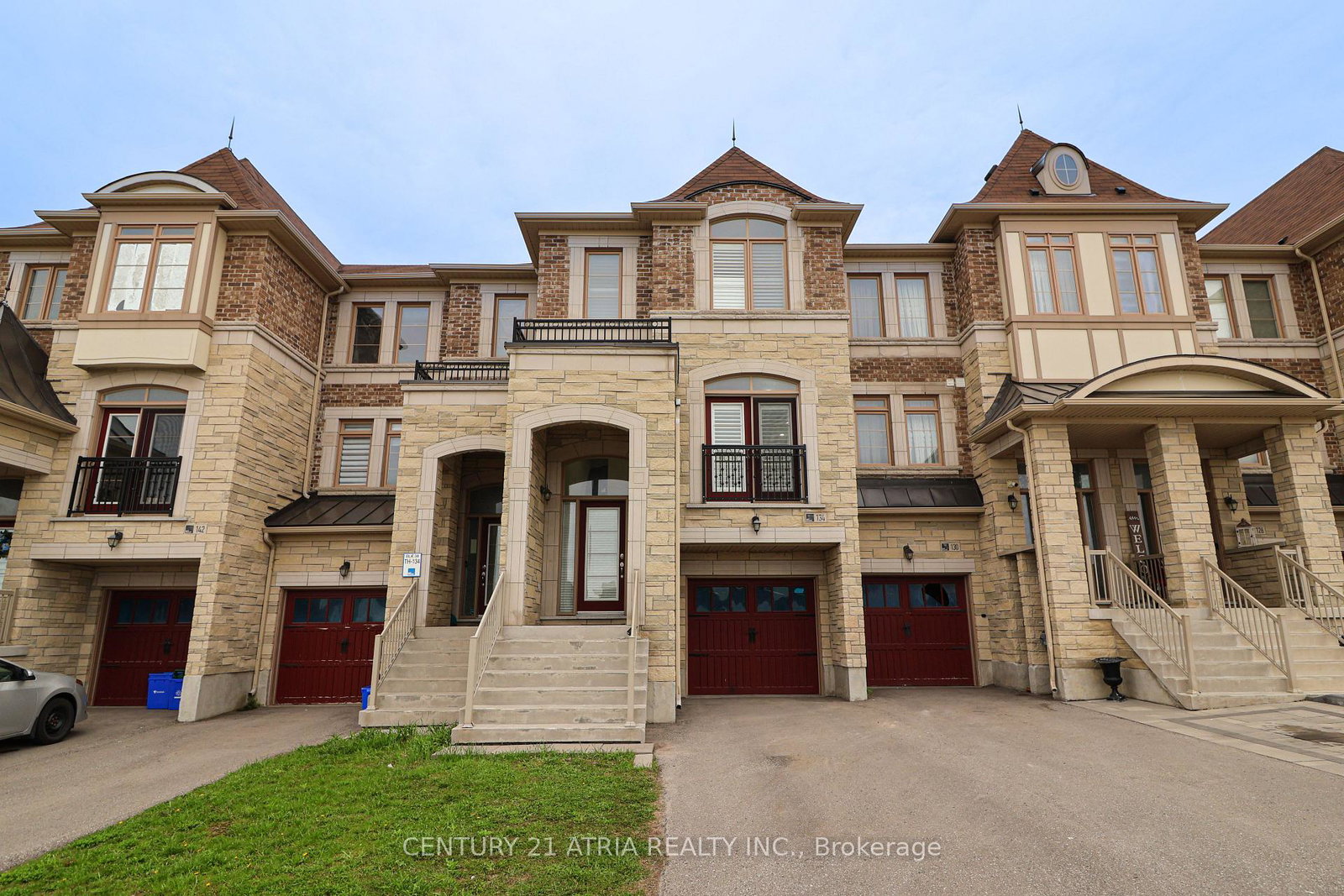 134-dundonnell-place-vaughan-ontario-n13659180